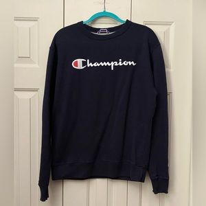 Size Medium Champion Navy Logo Crewneck Sweatshirt